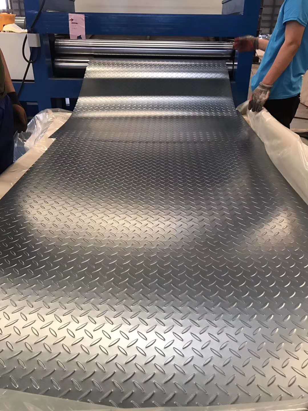 镀锌板
